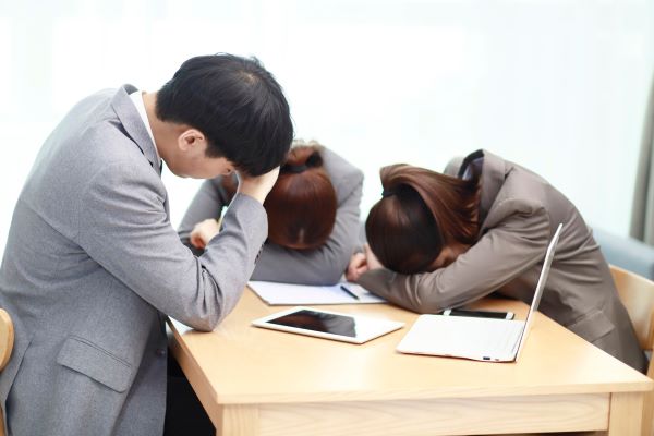 直ぐに使える労務管理とは？ 3か月パック