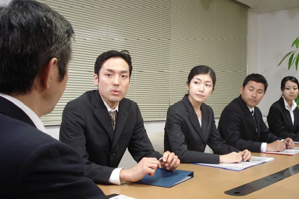 組織と個人を守る！　階層別コンプライアンスシリーズ　　1．新入社員・若手社員編　【日経DVD】 3か月パック